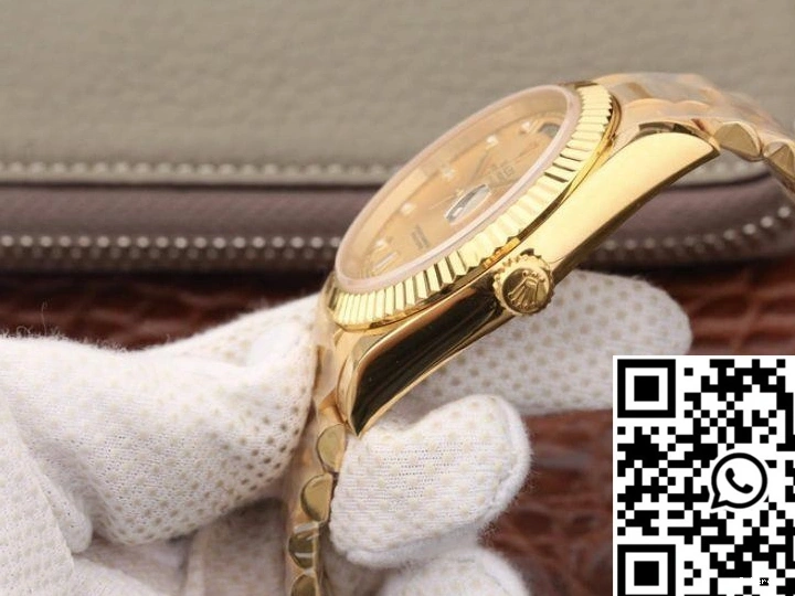 Day-Date EW Rolex Yellow Dial 218238 II Factory Gold 18K 40MM 1228